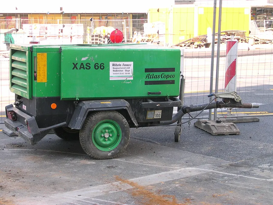 Compresor cu șurub Atlas Copco GA 11, 11 kW, 2.400 ore